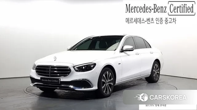 Mercedes-Benz E-Class W213 2021 Белый из Кореи