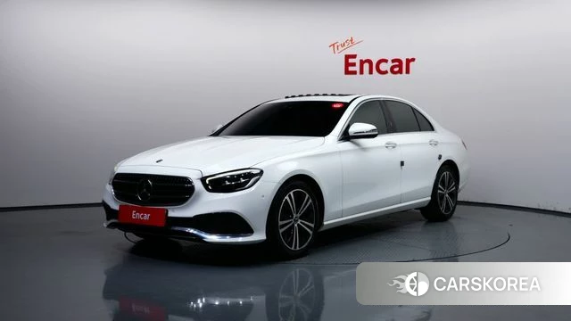 Mercedes-Benz E-Class W213 2020 Белый из Кореи