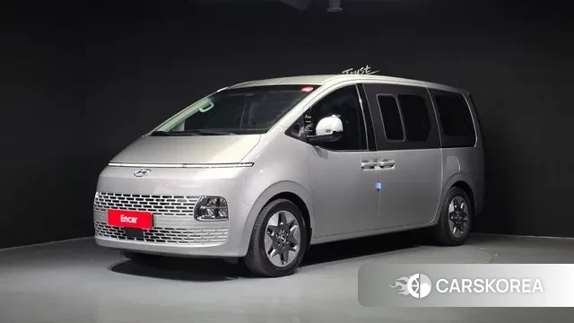 Hyundai Staria 2021 Серебряный из Кореи