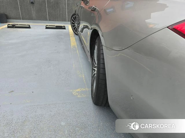 Mercedes-Benz S-Class W223 2022 Золотой из Кореи