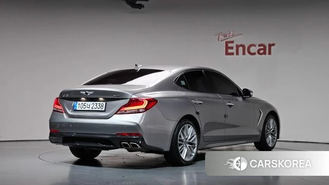 Genesis G70 2019 Серебристо-серый из Кореи