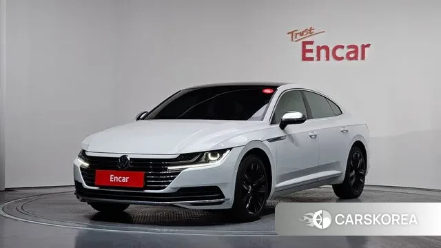 Volkswagen Arteon 2019 Белый из Кореи