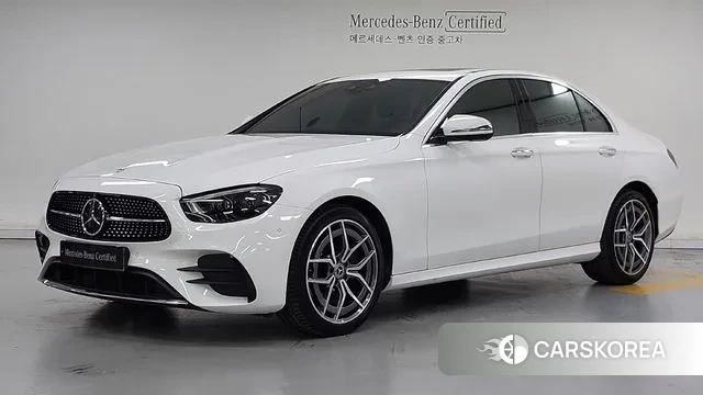 Mercedes-Benz E-Class W213 2023 Белый из Кореи