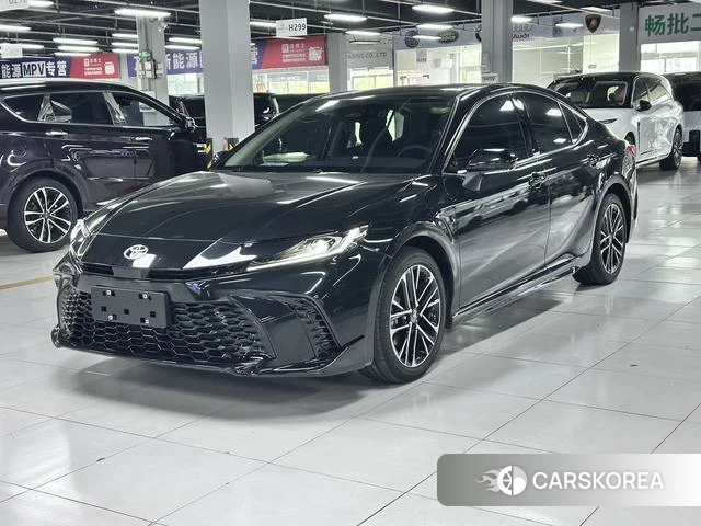 Toyota Camry 2026 Черный из Китая