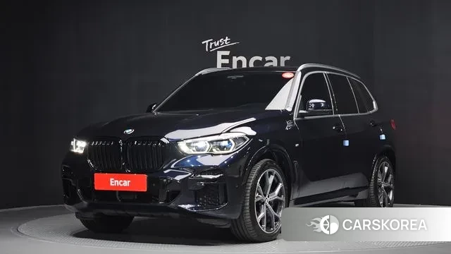 BMW X5 (G05) 2023 Черный из Кореи