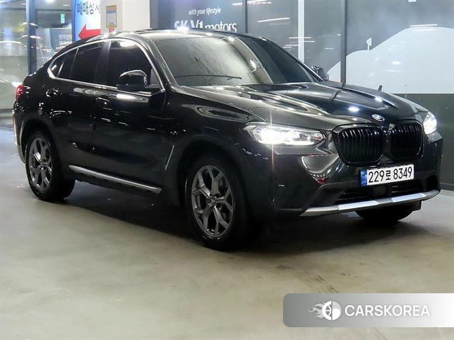 BMW X4 (G02) 2023 Черный из Кореи