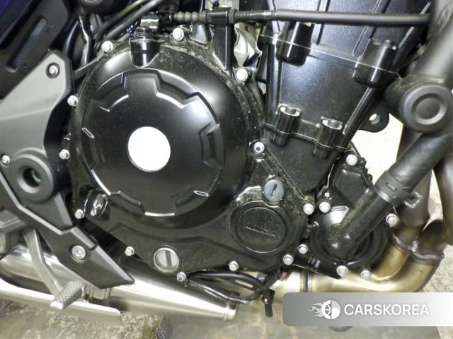 Engine photo