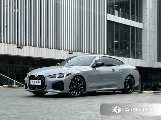 BMW 4 series 2025 Серебристо-серый из Китая