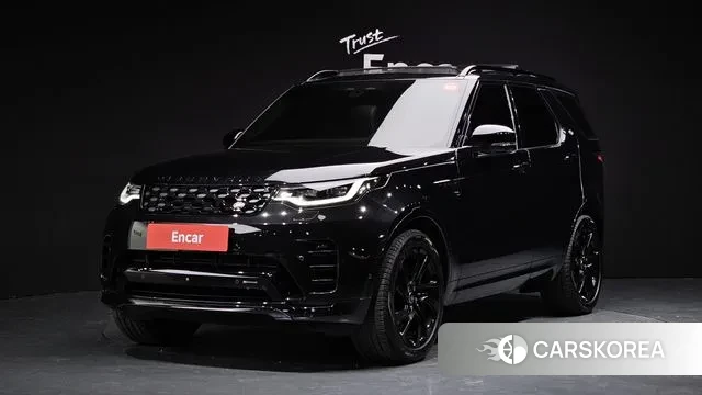 Land Rover Discovery 5 2023 Черный из Кореи