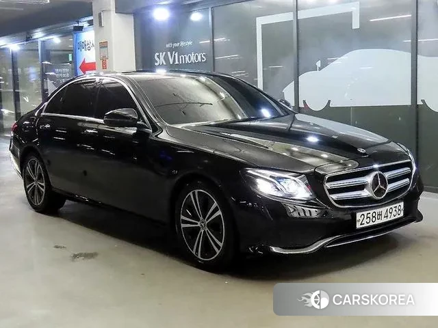 Mercedes-Benz E-Class W213 2020 Черный из Кореи