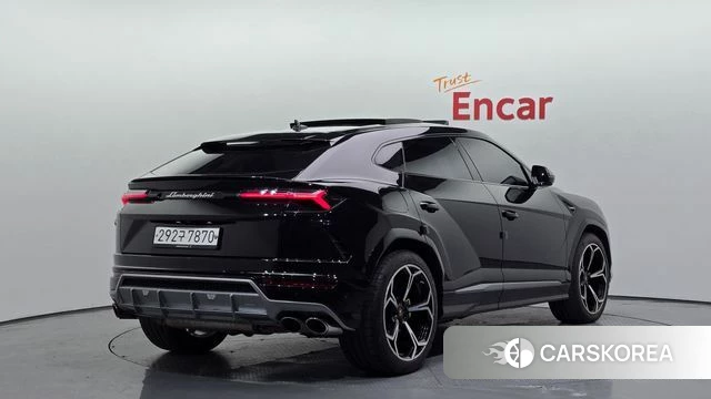 Lamborghini Urus 2020 Черный из Кореи