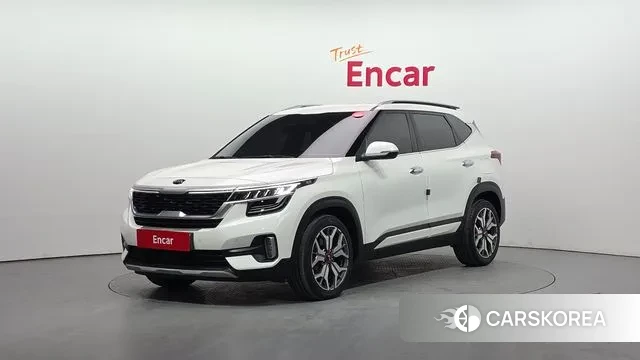 Kia Seltos 2020 Белый из Кореи