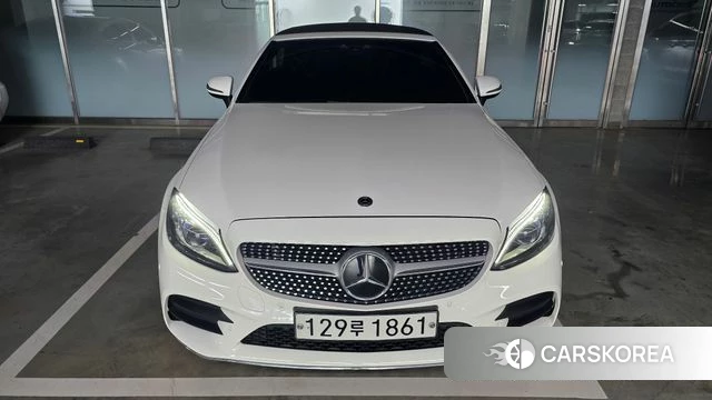 Mercedes-Benz C-Class W205 2020 Белый из Кореи