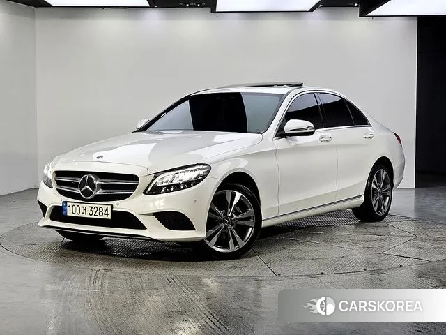 Mercedes-Benz C-Class W205 2020 Белый из Кореи