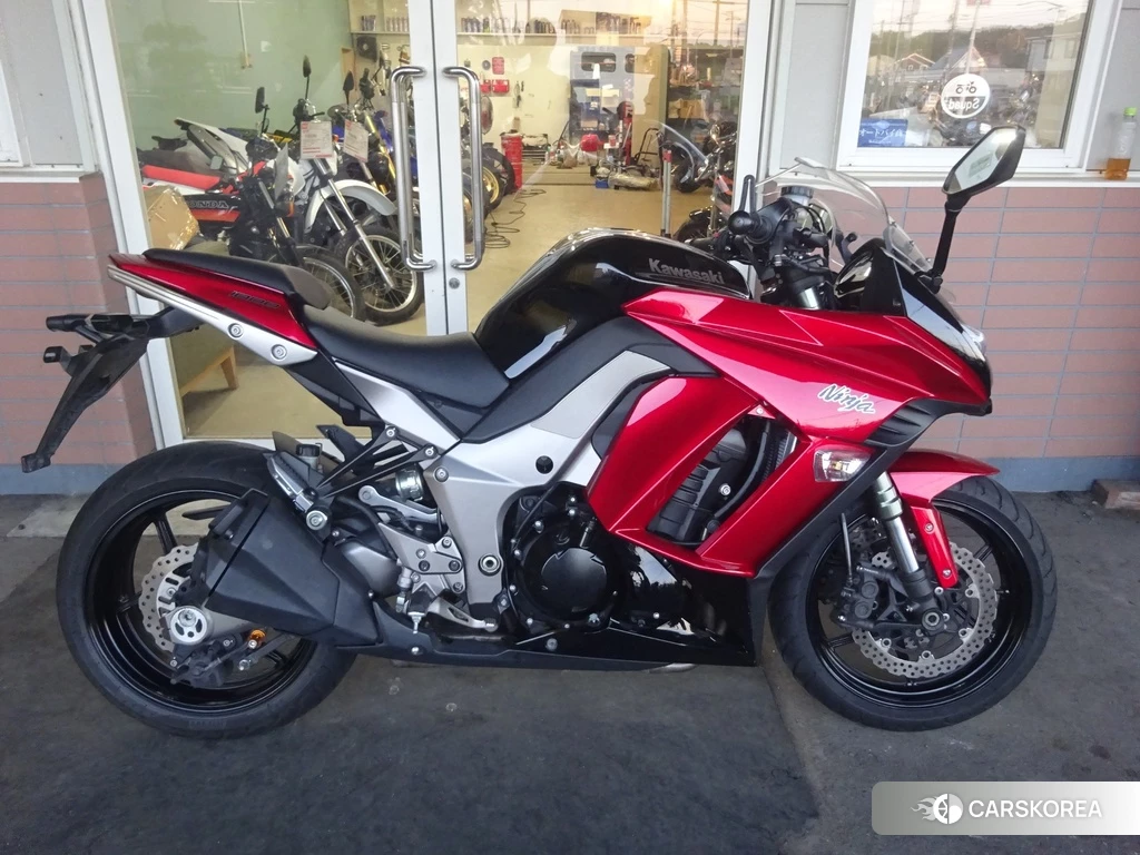 Проданный Kawasaki NINJA 1000 2013 из Японии