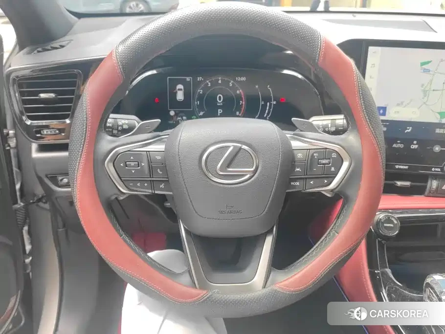 Lexus NX 2024 Silver/gray из Китая
