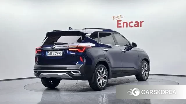 Kia Seltos 2021 Синий из Кореи