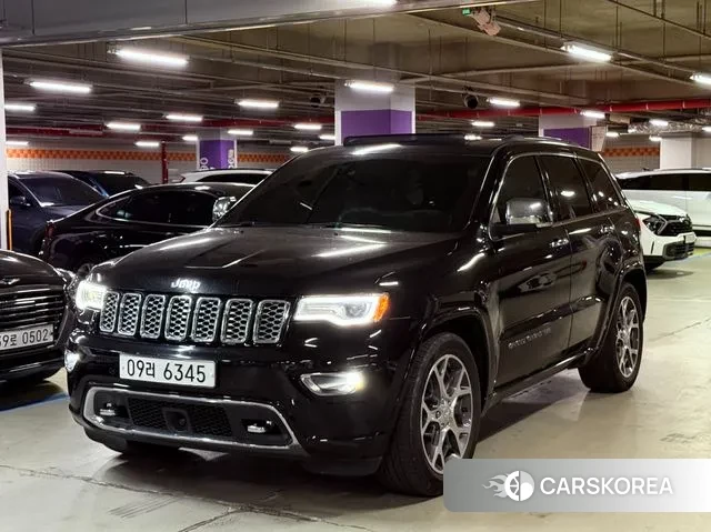 Jeep Grand Cherokee 2019 Черный из Кореи