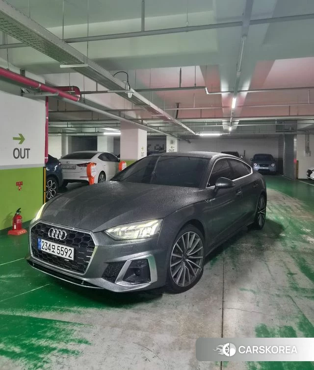 Audi A5 (F5) 2023 Серый из Кореи