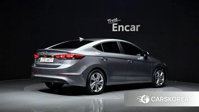Hyundai Avante AD 2018 Серый из Кореи