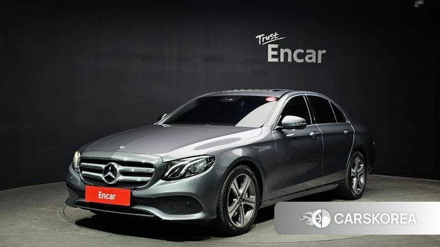 Mercedes-Benz E-Class W213 2018 Серый из Кореи