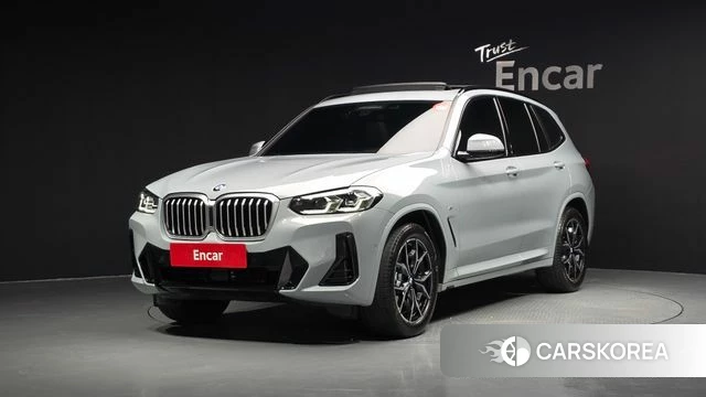 BMW X3 (G01) 2022 Светло-серебряный цвет из Кореи