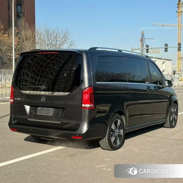 Mercedes-Benz V-class 2023 Темно-серый из Китая