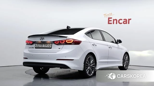 Hyundai Avante AD 2018 Белый из Кореи