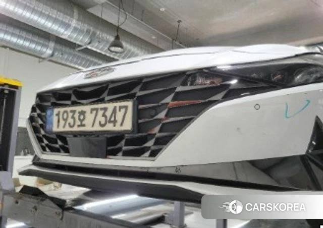 Hyundai Avante (CN7) 2022 Белый из Кореи
