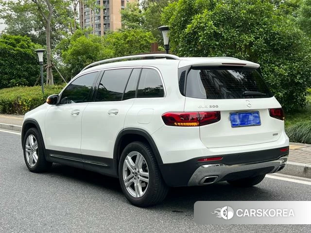 Mercedes-Benz GLB 2021 Белый из Китая