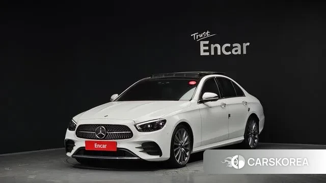 Mercedes-Benz E-Class W213 2022 Белый из Кореи