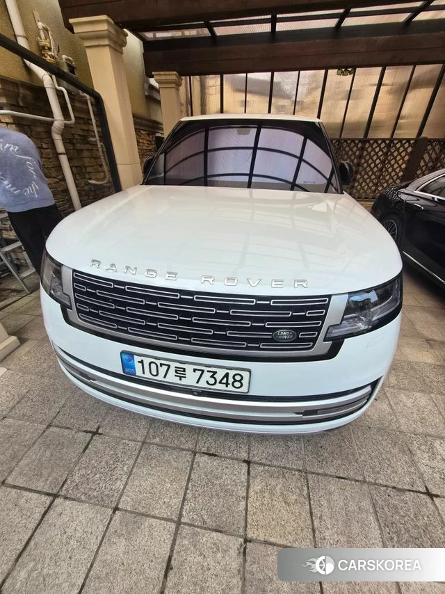 Land Rover Range Rover 5th Generation 2022 Белый из Кореи