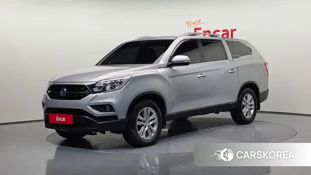 Ssangyong Rexton Sports 2018 Серебристо-серый из Кореи