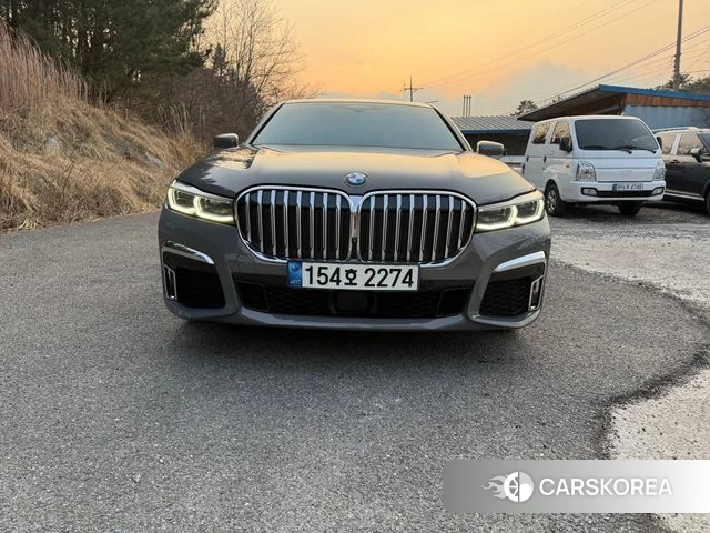 BMW 7 Series (G11) 2021 Серый из Кореи