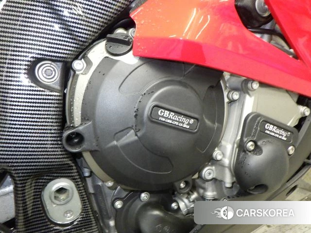 Engine photo