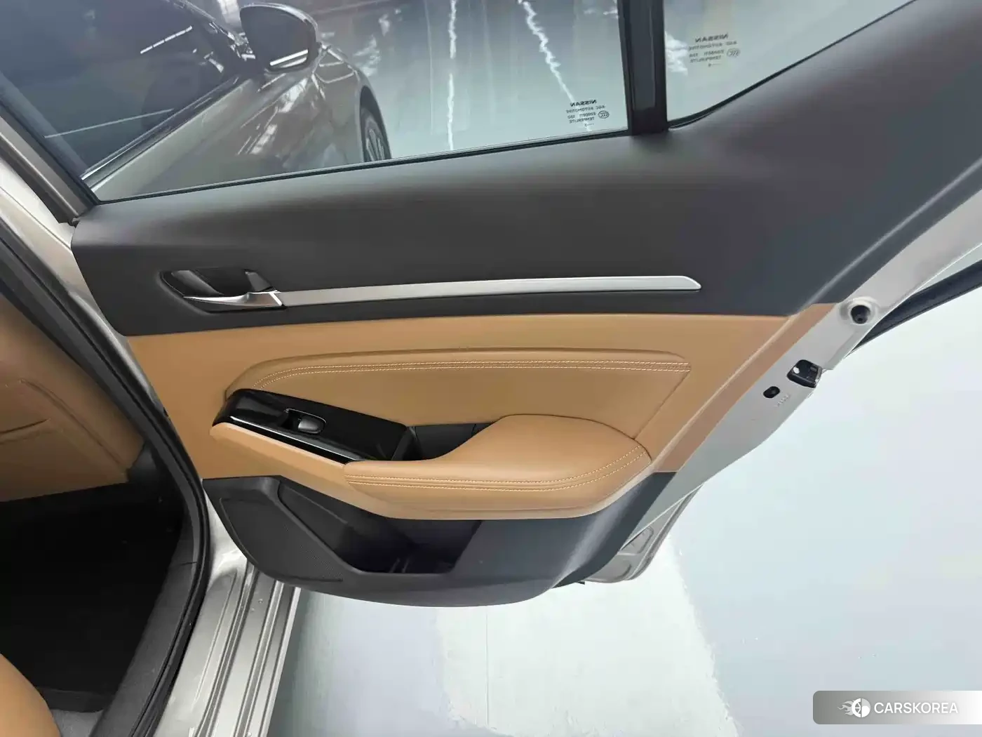 Nissan Altima 2025 Champagne/brown из Китая
