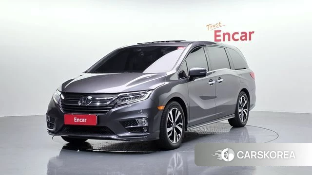 Honda Odyssey 2018 Серый из Кореи