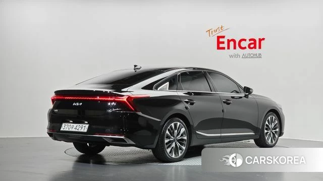 Kia K8 2023 Черный из Кореи