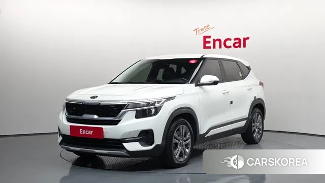 Kia Seltos 2021 Белый из Кореи