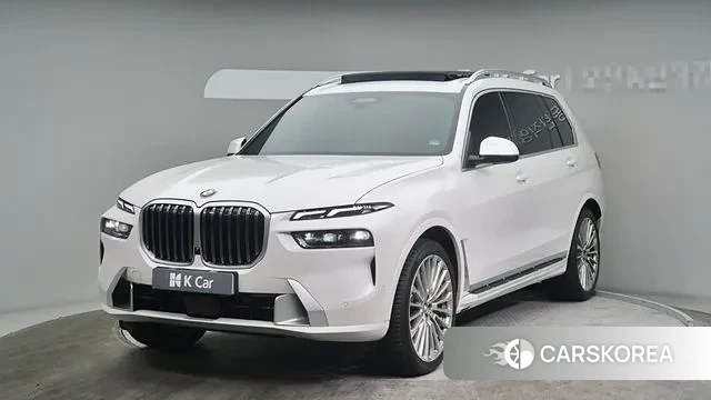 BMW X7 (G07) 2023 Белый из Кореи