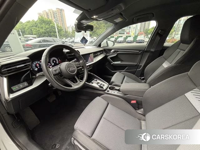 Audi A3 2021 Белый из Китая