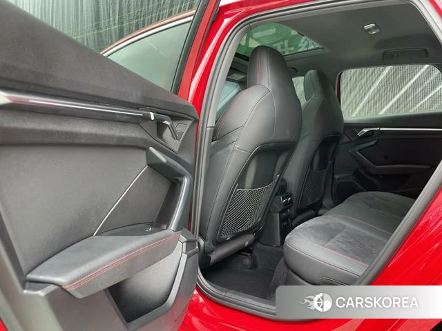 Audi A3 2023 Красный из Китая