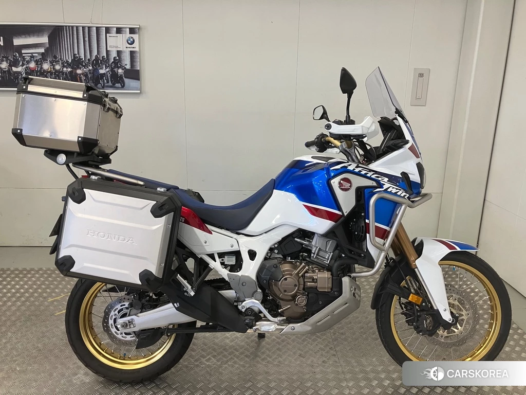 Проданный Honda CRF1000L AFRICA TWIN ADV DCT 2018 из Японии, фото 2