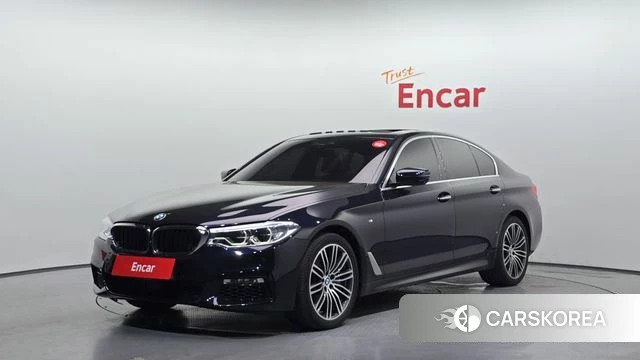 BMW 5 Series (G30) 2018 Черный из Кореи