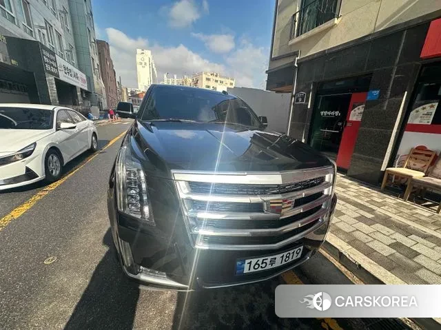 Cadillac Escalade 2019 Черный из Кореи