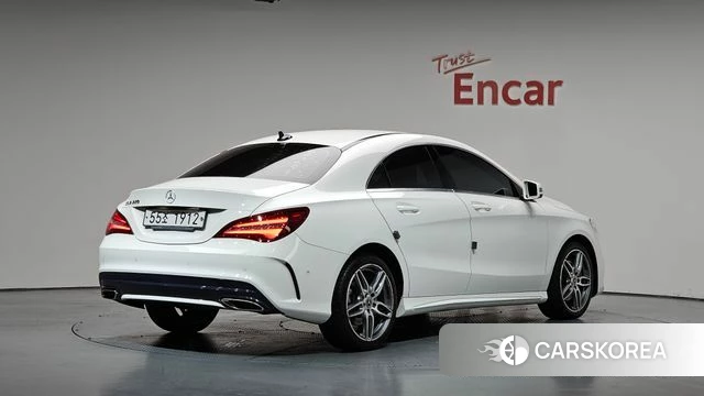 Mercedes-Benz CLA-Class C117 2018 Белый из Кореи