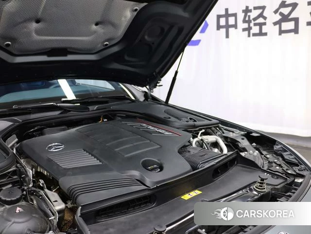 Mercedes-Benz AMG GT 2024 Серебристо-серый из Китая
