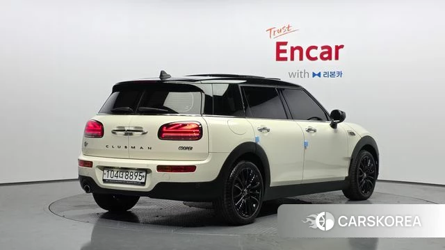 Mini Cooper Clubman 2019 Жемчужный цвет из Кореи