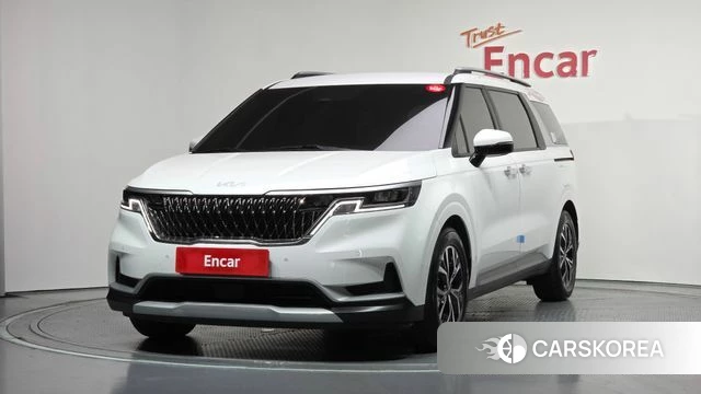 Kia Carnival 4th generation 2023 Белый из Кореи
