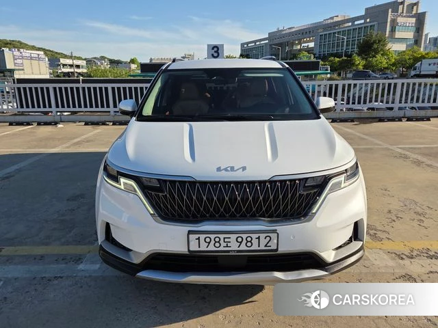 Kia Carnival 4th generation 2023 Белый из Кореи